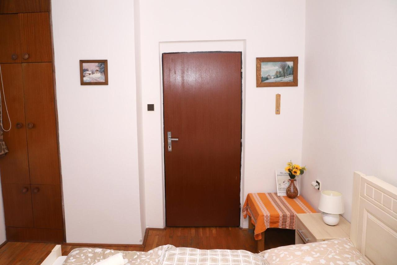Ubytovanie Viktoria Dunajská Streda Buitenkant foto