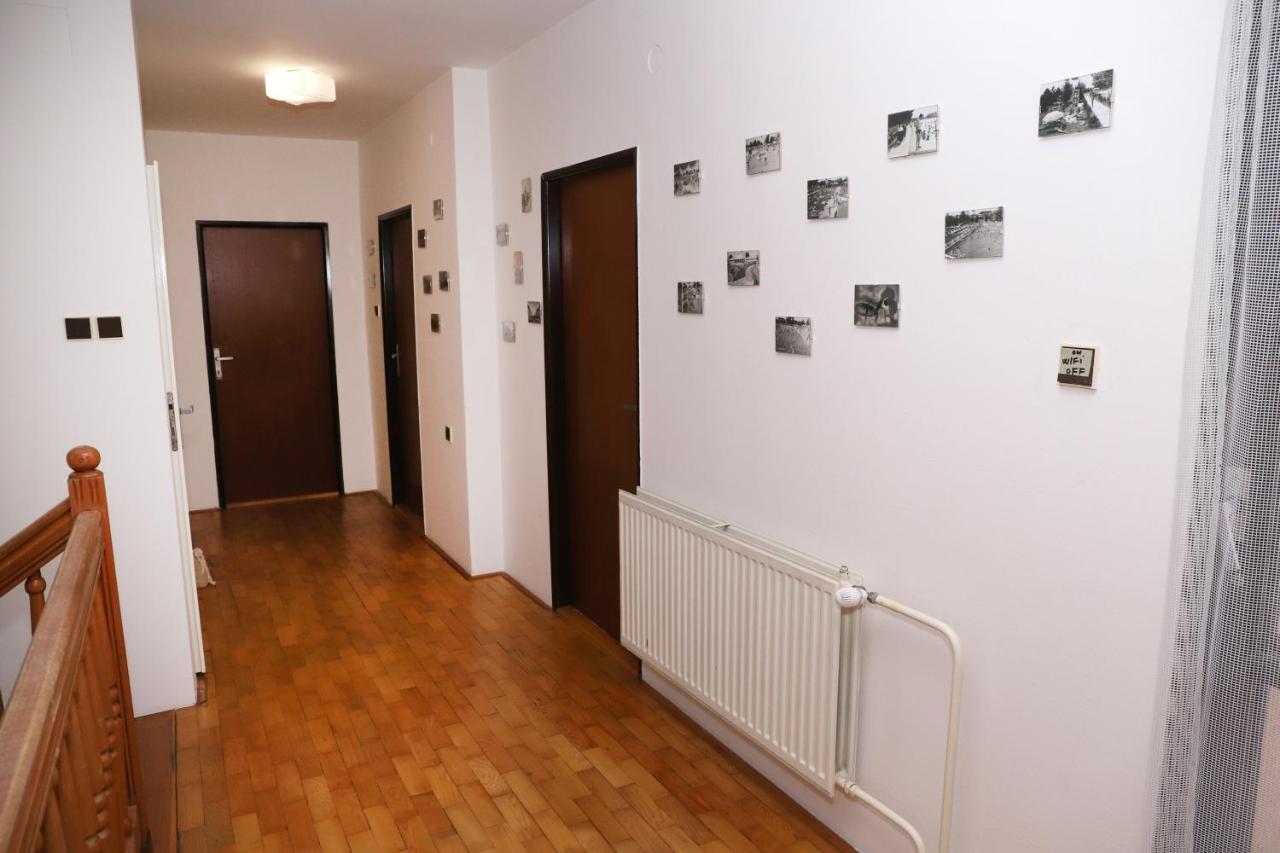Ubytovanie Viktoria Dunajská Streda Buitenkant foto